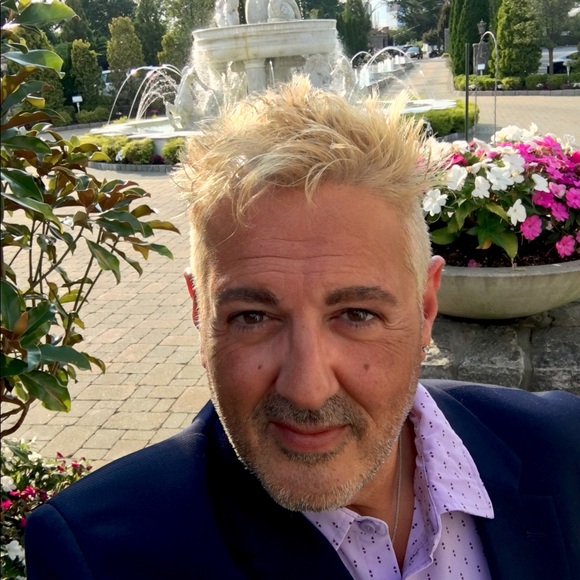 Meet your Posher, Paul - Picture 3 of 3